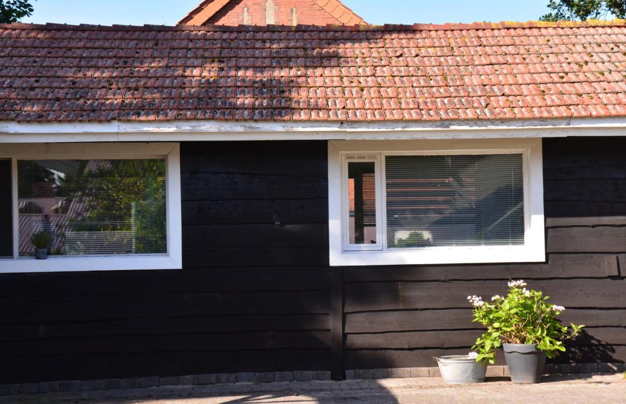 Ferienhaus Grafenland Dersum Exterior photo